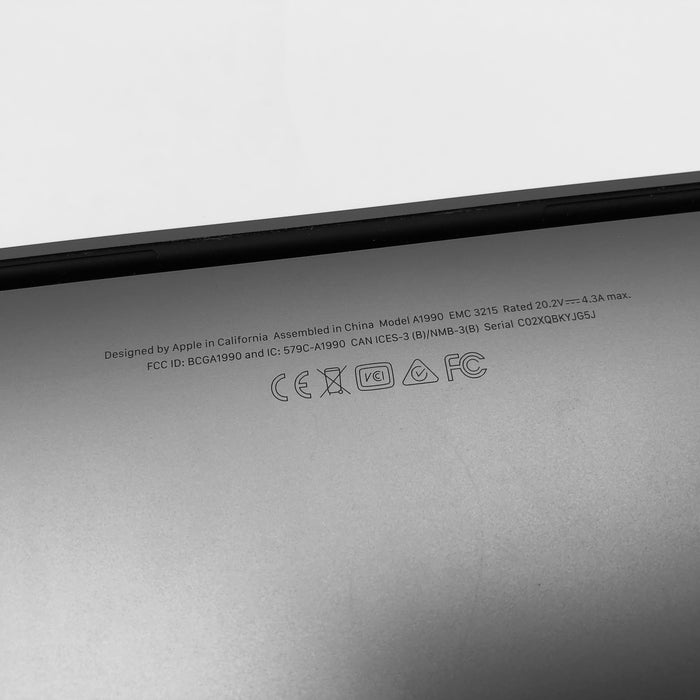 Apple MacBook Pro 15-Inch 2.3 GHz i9 (2019) Touchbar A1990